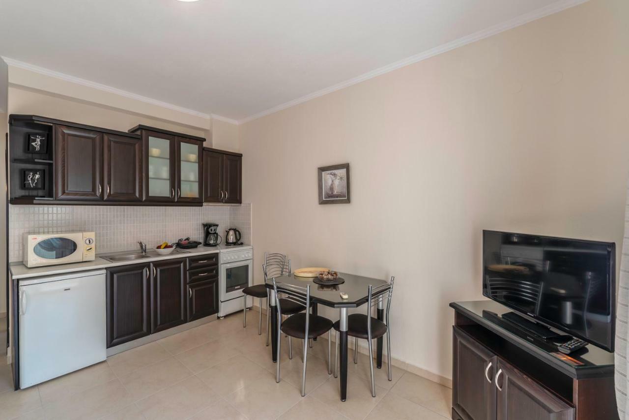 Niki Apartments خْريسيا أموذيا المظهر الخارجي الصورة